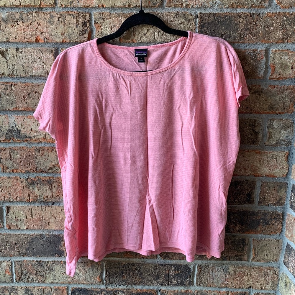 Patagonia pink tshirt